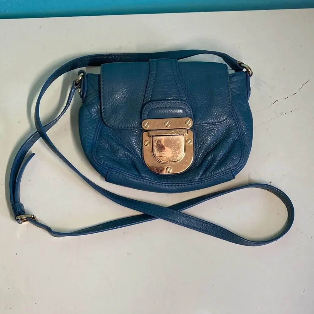 Michael Kors Blue Leather Small Crossbody Bag 6' X 8